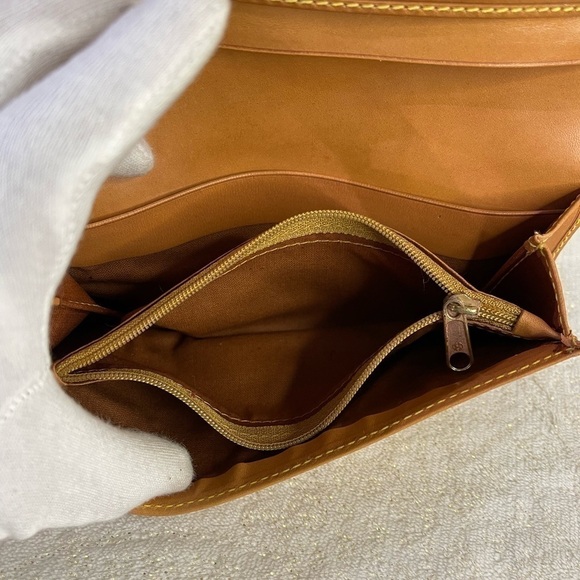 ALVIERO MARTINI long leather wallet - Picture 11 of 16